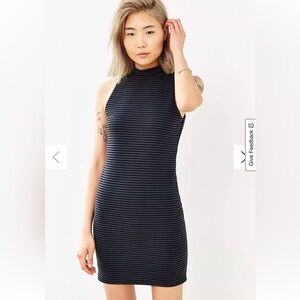 Urban Outfitters Silence + Noise Olive Mock-Neck Bodycon Ribbed‎ Mini Dress Sz S